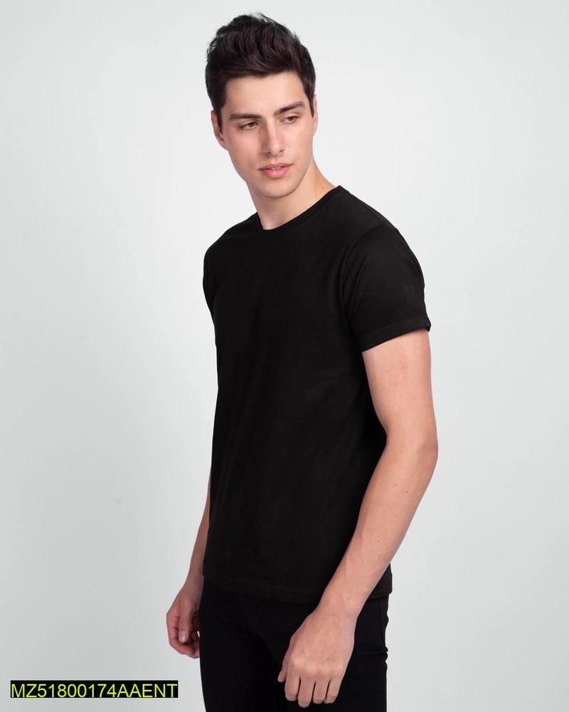 T-shirt stitched round neck